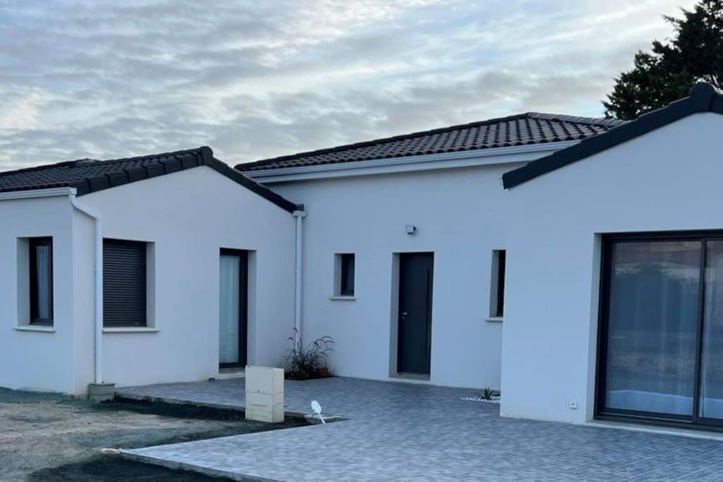 Maison Neuve De Standing 150 M2 Croix-Chapeau Eksteriør billede